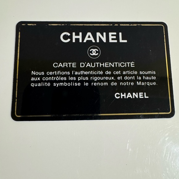 CHANEL Black Caviar Leather Wallet - Picture 5 of 16